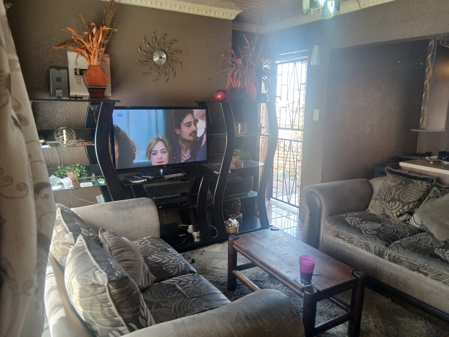 3 Bedroom Property for Sale in Boitekong Ext 1 North West